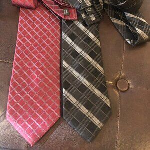 Calvin Klein Men's Ties Set of 2 Burgandy Grey Diamond Black & Grey Striped